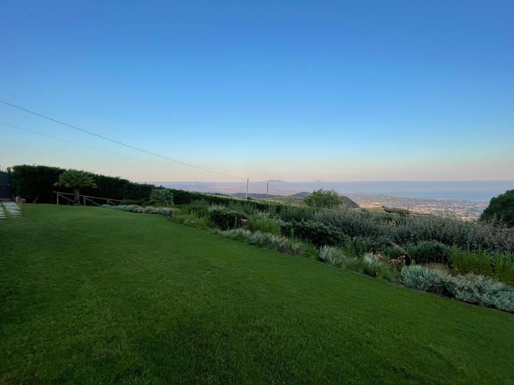 Villa Siciliana Con Piscina E Vista Panoramica Sul Mare Borgetto Bagian luar foto