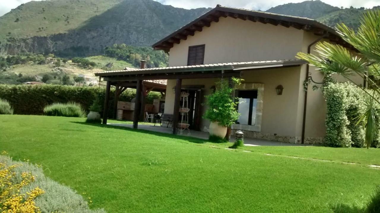 Villa Siciliana Con Piscina E Vista Panoramica Sul Mare Borgetto Bagian luar foto